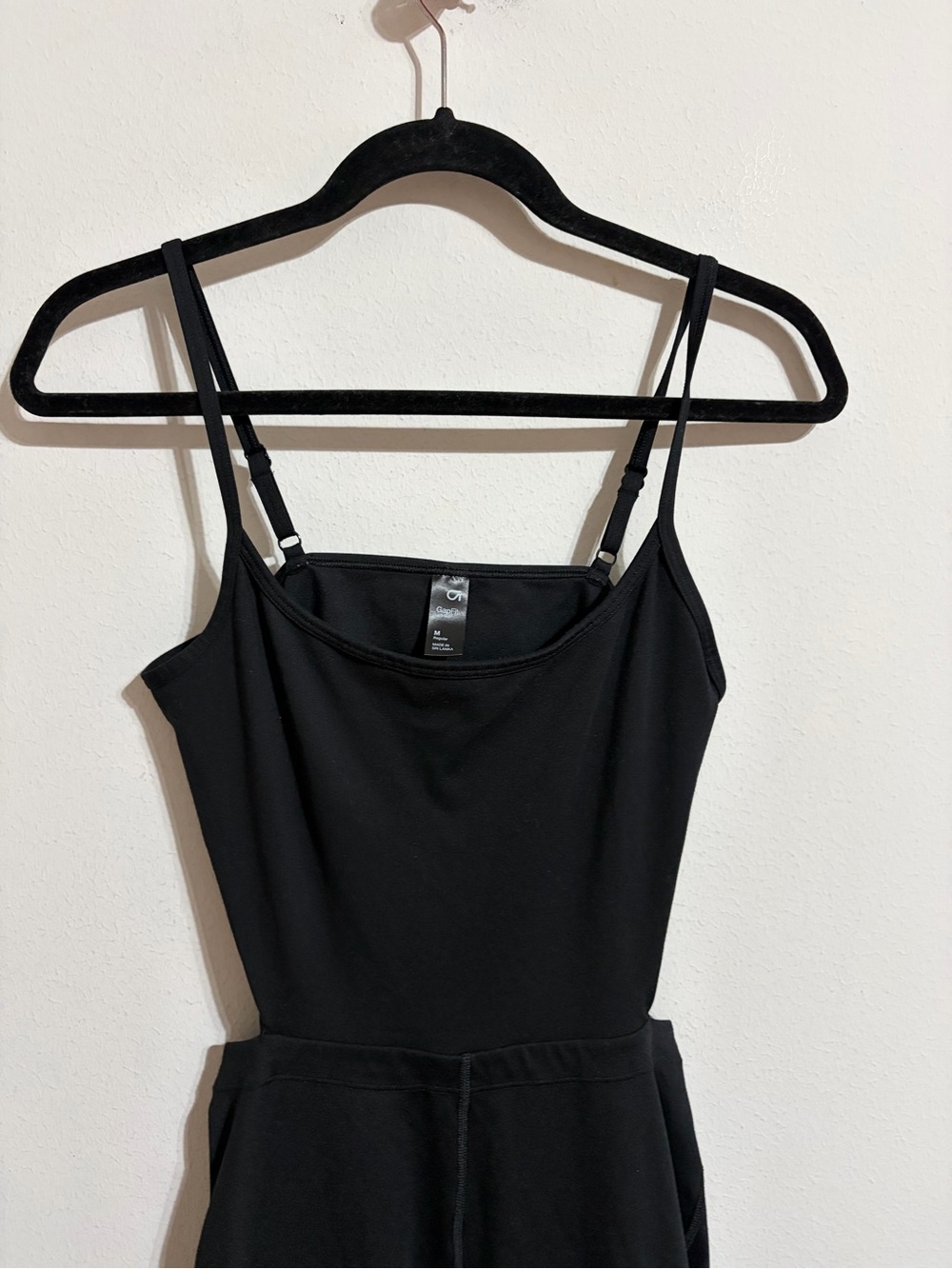 GAP Black Athletic Wear
Women Yoga One Piece
Jumpsuit Sporty Activewear Size M - Picture 3 of 8